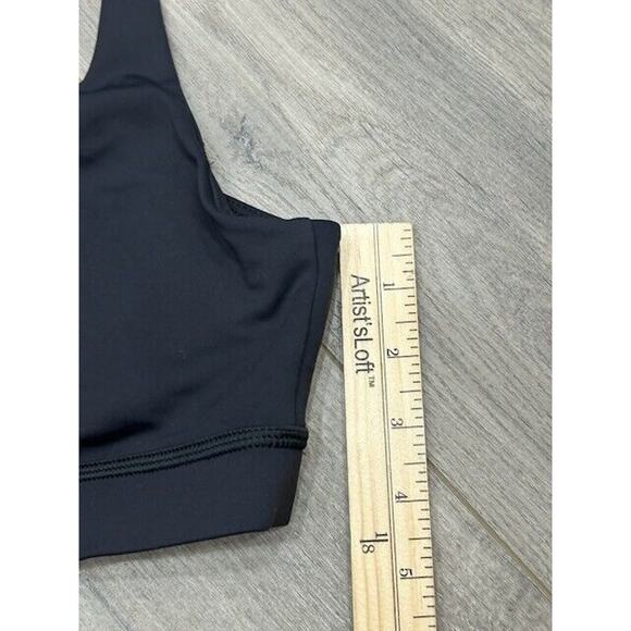 Peloton Womens Energy Sports Bra Strappy Scoop Neck Spell Out Logo Black Size M - Picture 6 of 7